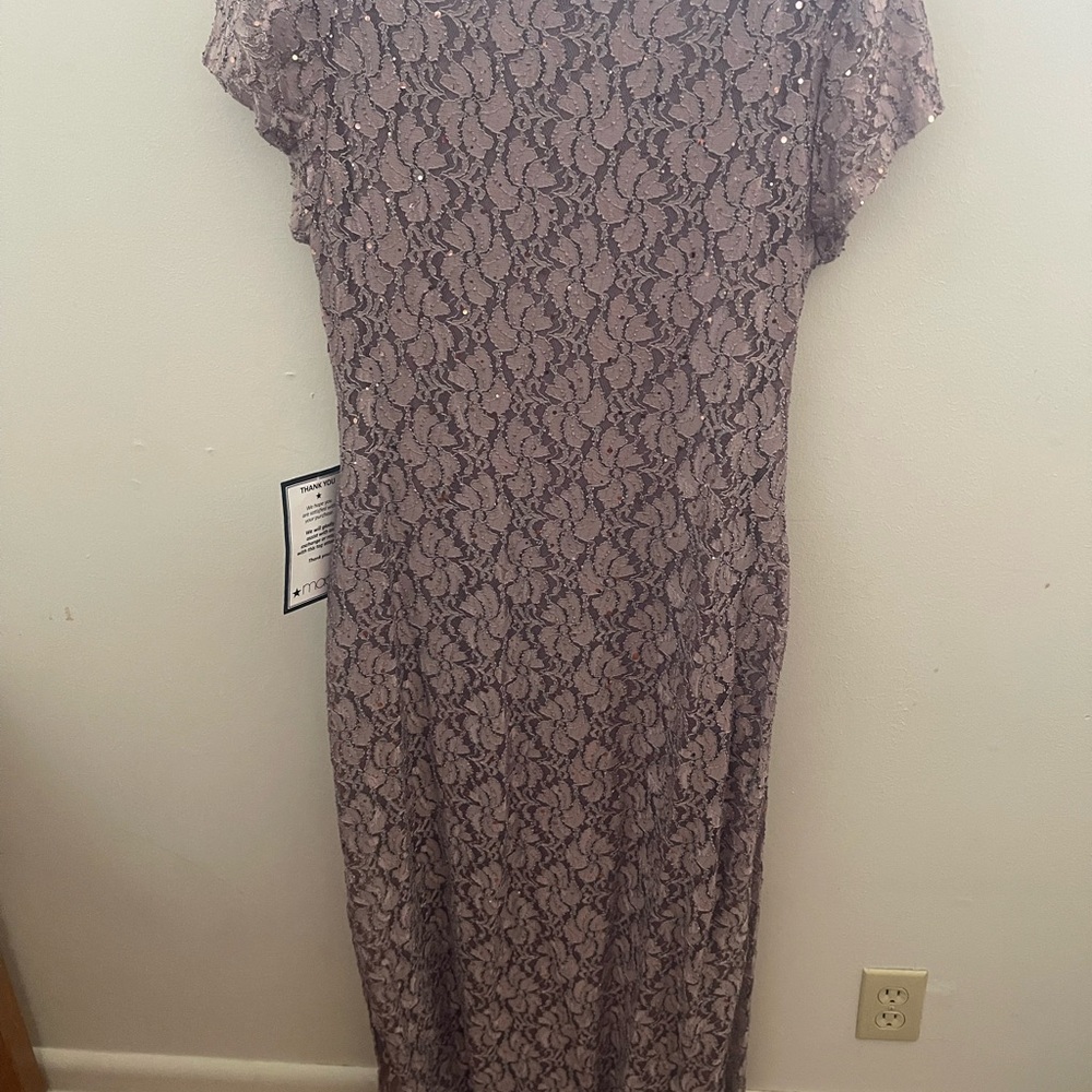 Long Social Lace Maxi Dress in Dusty Taupe - Picture 3 of 3